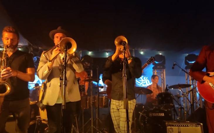 The Comb Down @ BBQ VI