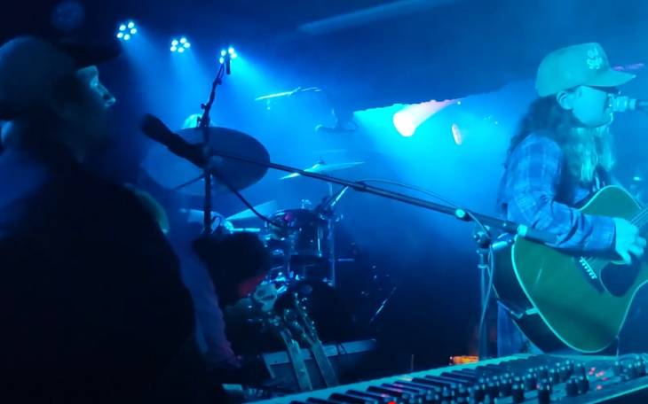 Armchair Boogie w/s/g Annie in the Water @ Deep Dive - 10/15/22